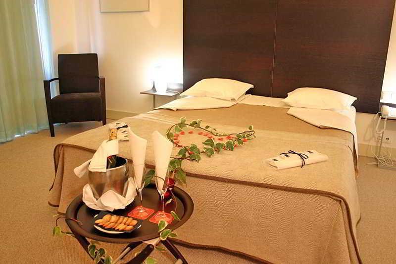 Hotel Principe Da Beira Fundao Room photo